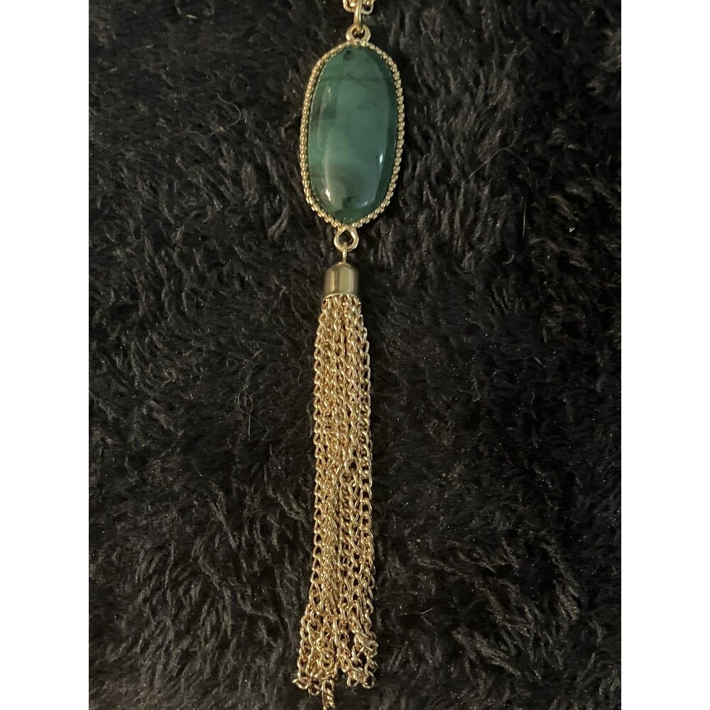 Fashion jewelry necklace and earring set